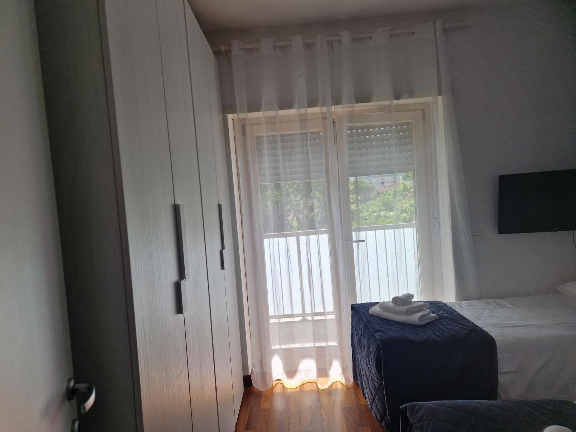 Asso Residence Ospedale Терні Екстер'єр фото